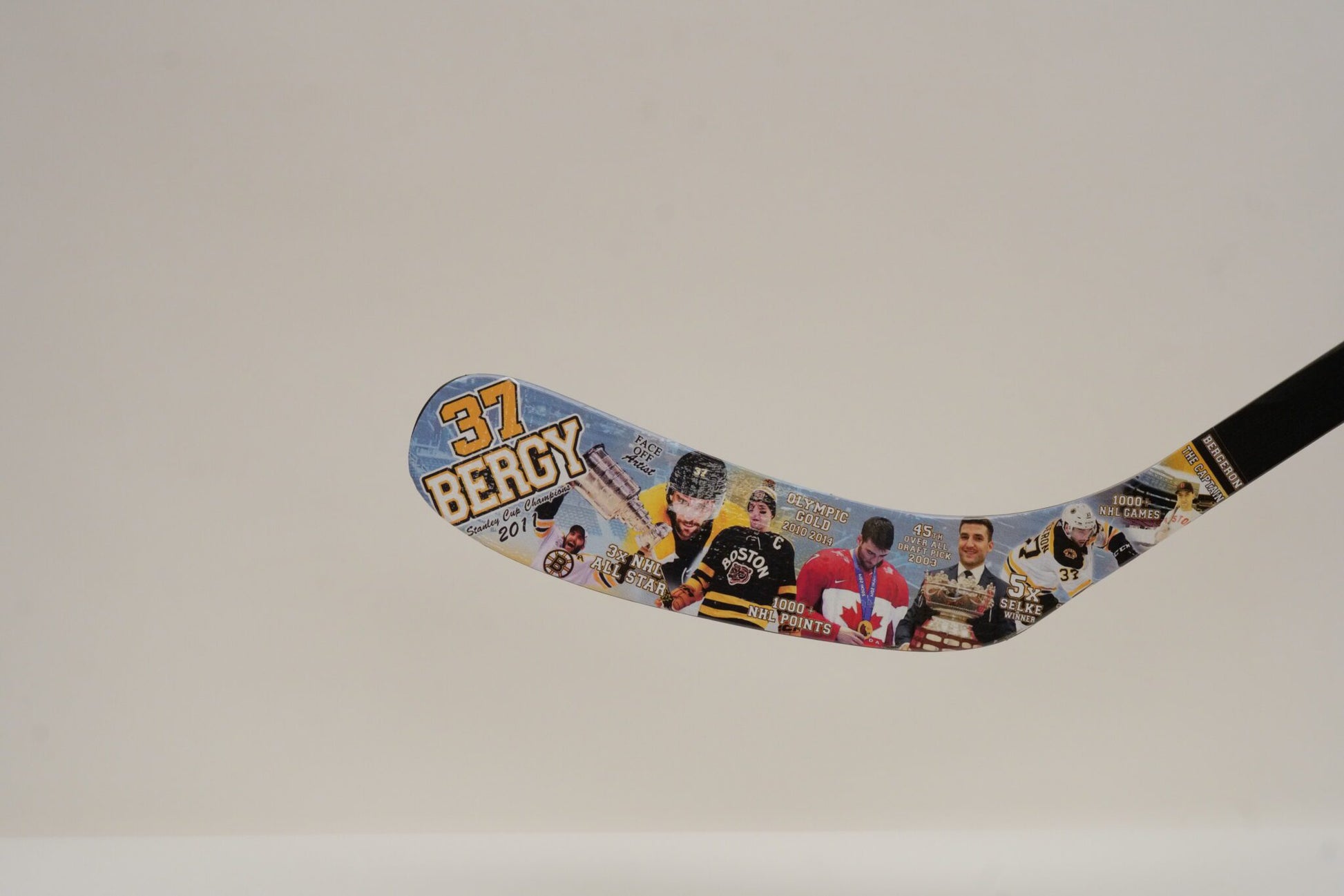 Patrice Bergeron Full Size